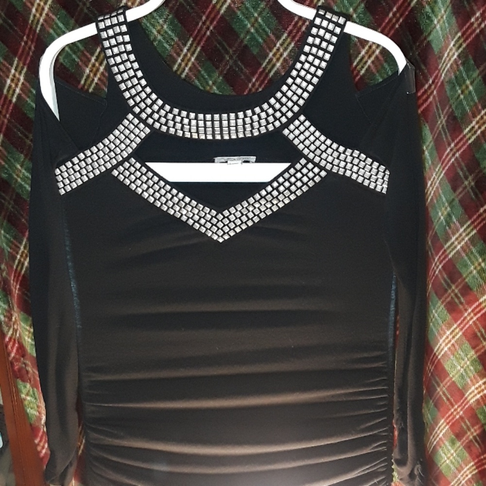 Boston Prosper black and meta l dress - Picture 7 of 8